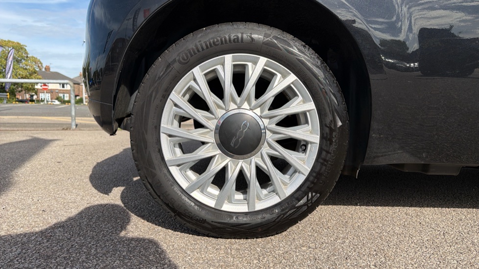 Fiat 500 1.0 Mild Hybrid 3dr Petrol Hatchback - Image 7