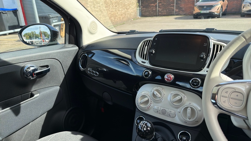 Fiat 500 1.0 Mild Hybrid 3dr Petrol Hatchback - Image 14