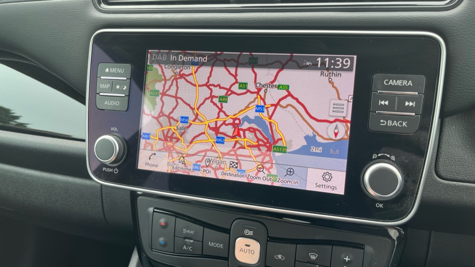 Nissan LEAF 160kW e+ N-Connecta 59kWh 5dr Auto Electric Hatchback - Image 26