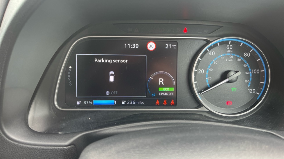 Nissan LEAF 160kW e+ N-Connecta 59kWh 5dr Auto Electric Hatchback - Image 28