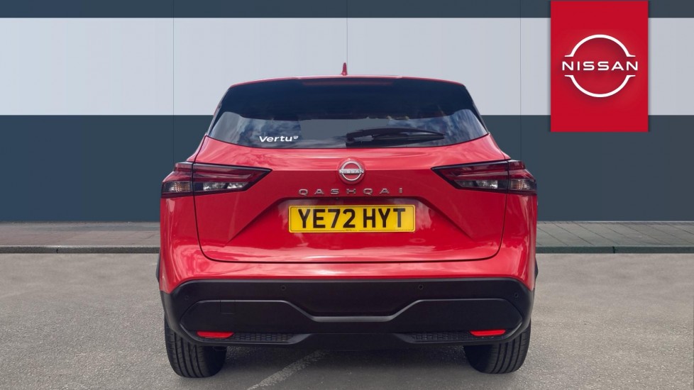 Nissan Qashqai 1.3 DiG-T MH Acenta Premium 5dr Petrol Hatchback - Image 6