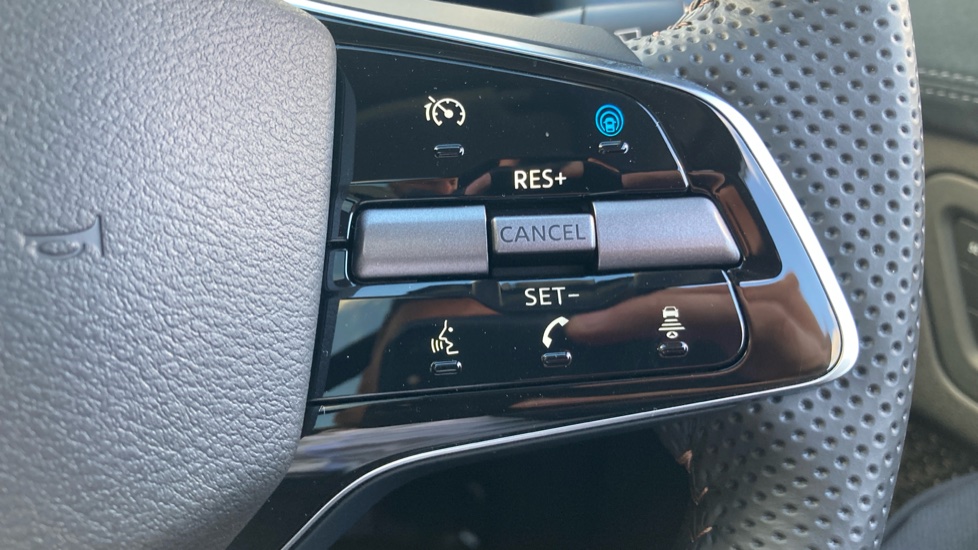 Nissan ARIYA 160kW Evolve 63kWh 5dr Auto Electric Hatchback - Image 23