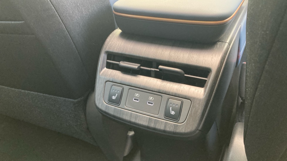 Nissan ARIYA 160kW Evolve 63kWh 5dr Auto Electric Hatchback - Image 40
