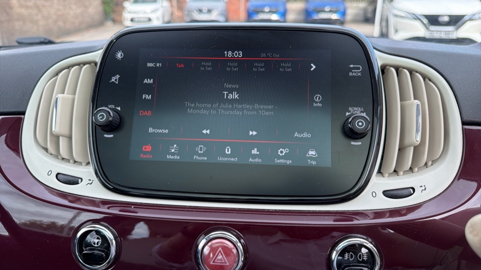 Fiat 500 1.0 Mild Hybrid Lounge 3dr Petrol Hatchback - Image 12