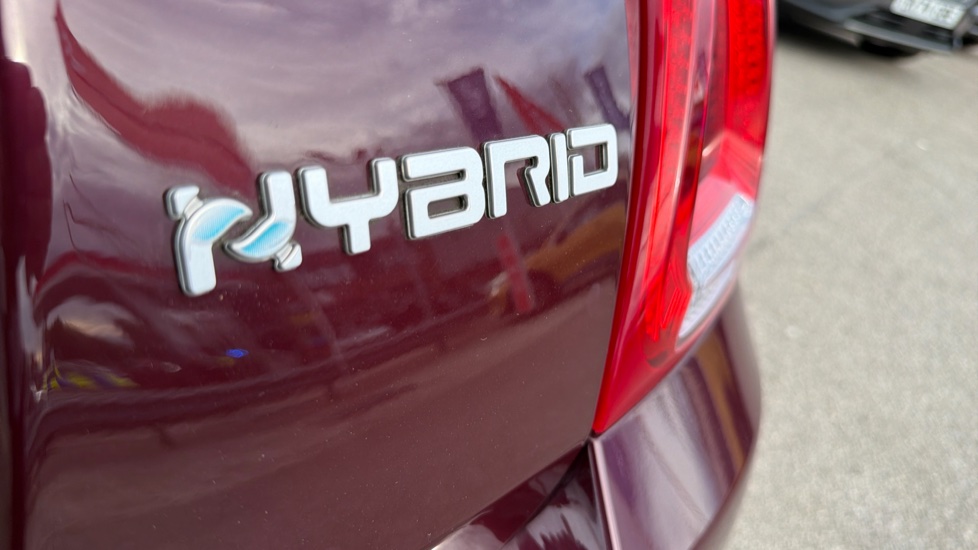 Fiat 500 1.0 Mild Hybrid Lounge 3dr Petrol Hatchback - Image 19