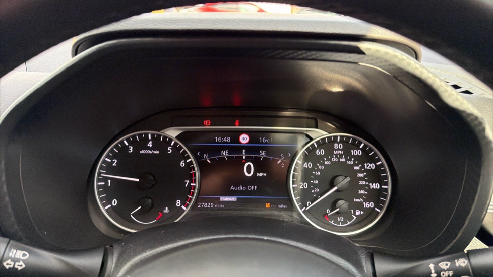 Nissan Juke 1.0 DiG-T 114 N-Connecta 5dr Petrol Hatchback - Image 18