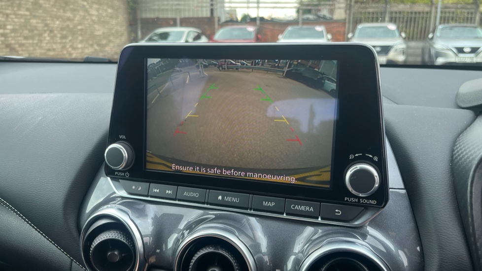 Nissan Juke 1.0 DiG-T 114 N-Connecta 5dr Petrol Hatchback - Image 24