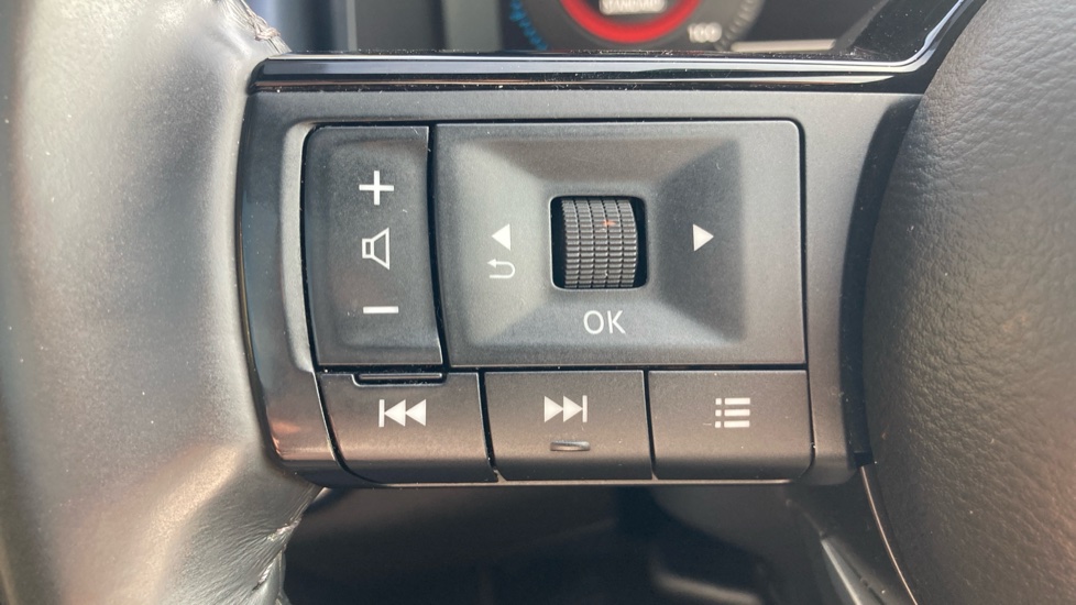 Nissan Qashqai 1.5 E-Power Tekna 5dr Auto Hybrid Hatchback - Image 31