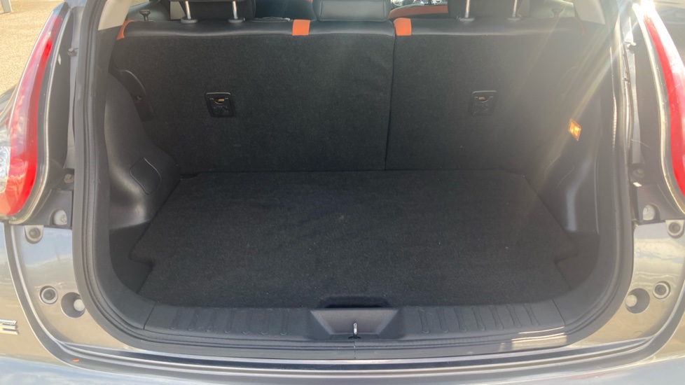 Nissan Juke 1.5 dCi Bose Personal Edition 5dr Diesel Hatchback - Image 4