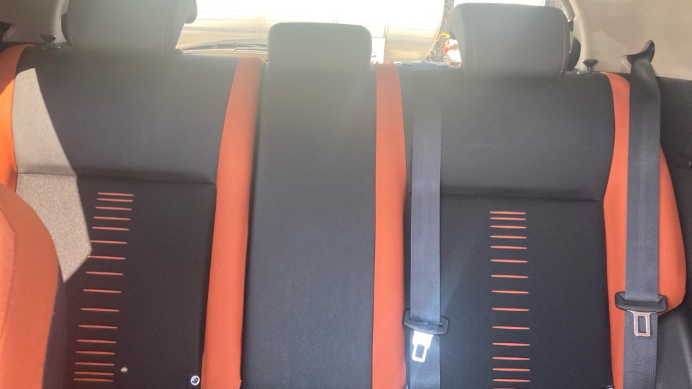Nissan Juke 1.5 dCi Bose Personal Edition 5dr Diesel Hatchback - Image 15