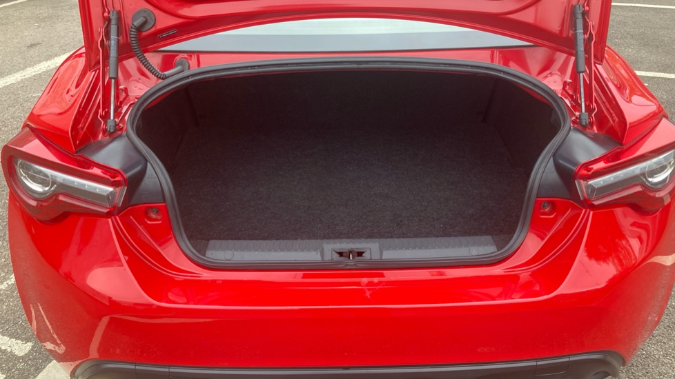 Toyota GT86 2.0 D-4S Pro 2dr Petrol Coupe - Image 4