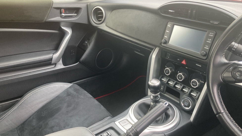 Toyota GT86 2.0 D-4S Pro 2dr Petrol Coupe - Image 14