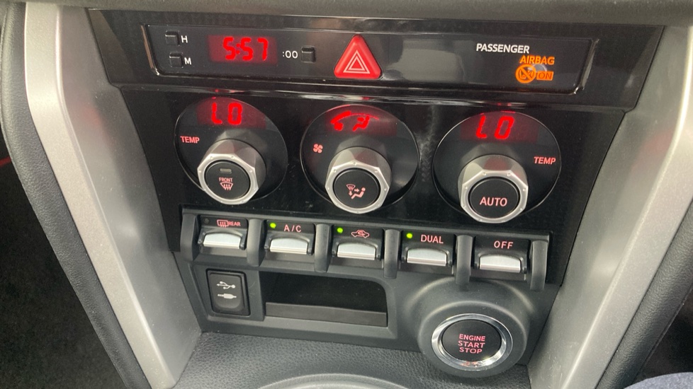 Toyota GT86 2.0 D-4S Pro 2dr Petrol Coupe - Image 28