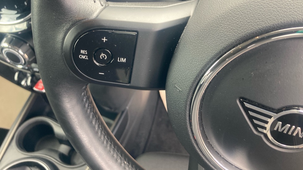 MINI Countryman 2.0 Cooper S Classic 5dr Petrol Hatchback - Image 25