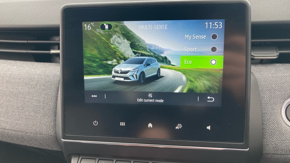 Renault Clio 1.0 TCe 90 Techno 5dr Petrol Hatchback - Image 29