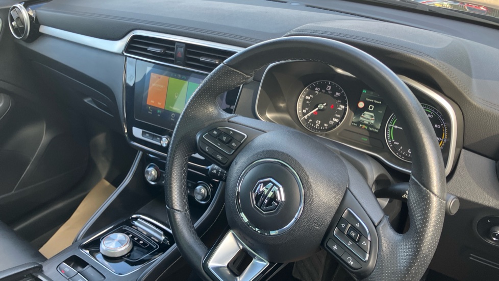 MG ZS 105kW Exclusive EV 45kWh 5dr Auto Electric Hatchback - Image 11
