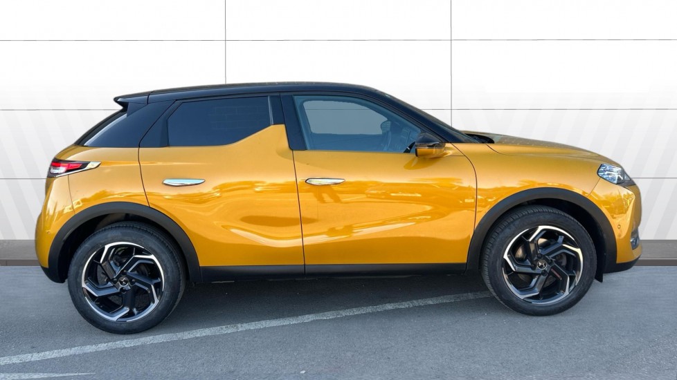 DS 3 Crossback 1.2 PureTech 155 Ultra Prestige 5dr EAT8 Petrol - Image 5