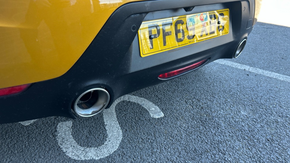 DS 3 Crossback 1.2 PureTech 155 Ultra Prestige 5dr EAT8 Petrol - Image 29