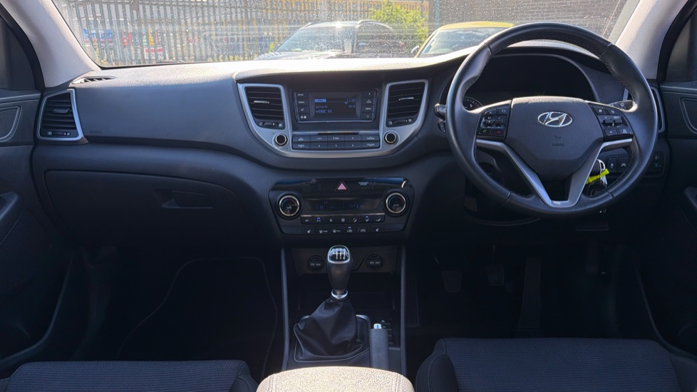 Hyundai TUCSON 1.6 GDi Blue Drive SE 5dr 2WD Petrol Estate - Image 10