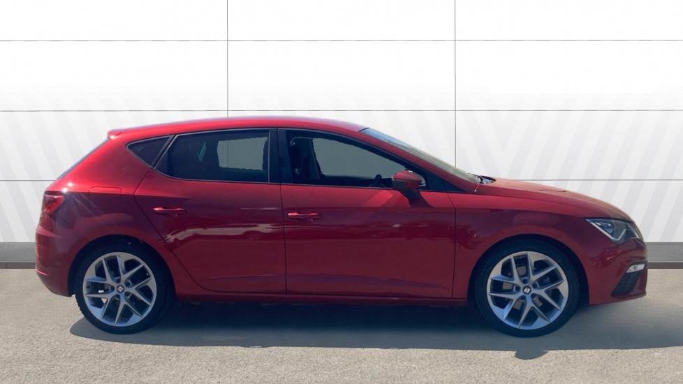 SEAT Leon 1.4 TSI 125 FR Technology 5dr Petrol Hatchback - Image 5