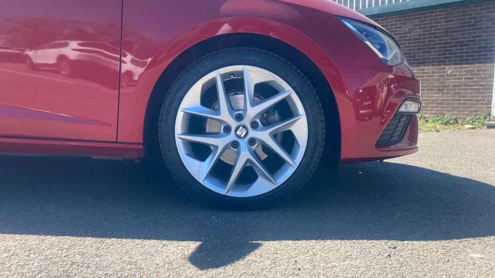 SEAT Leon 1.4 TSI 125 FR Technology 5dr Petrol Hatchback - Image 7