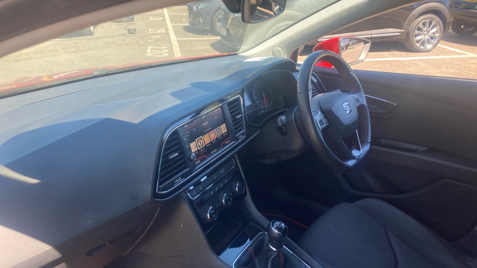 SEAT Leon 1.4 TSI 125 FR Technology 5dr Petrol Hatchback - Image 9