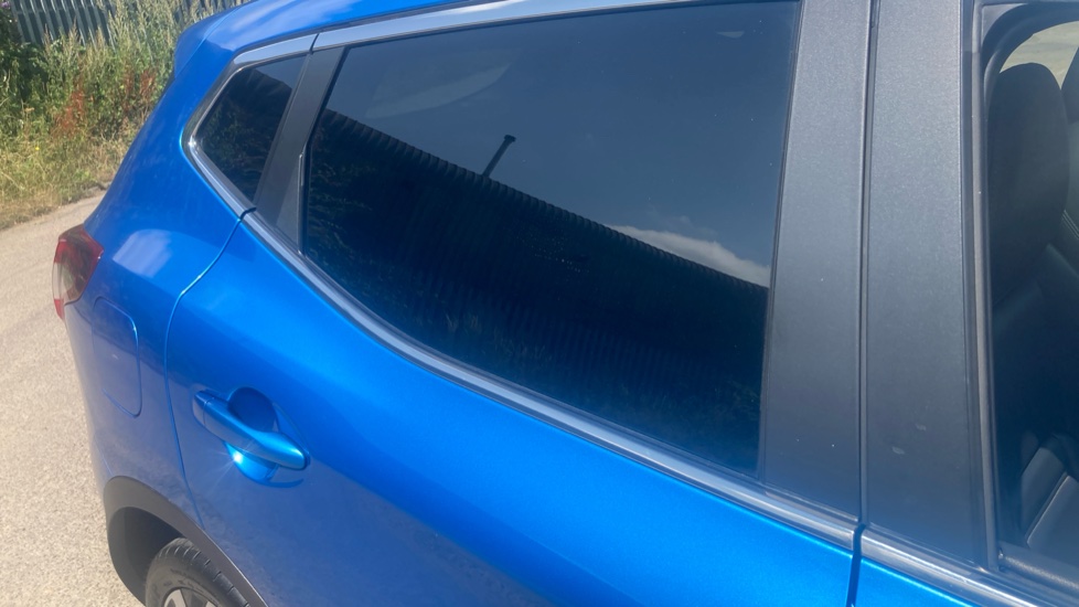 Nissan Qashqai 1.6 DiG-T Tekna+ 5dr Petrol Hatchback - Image 40