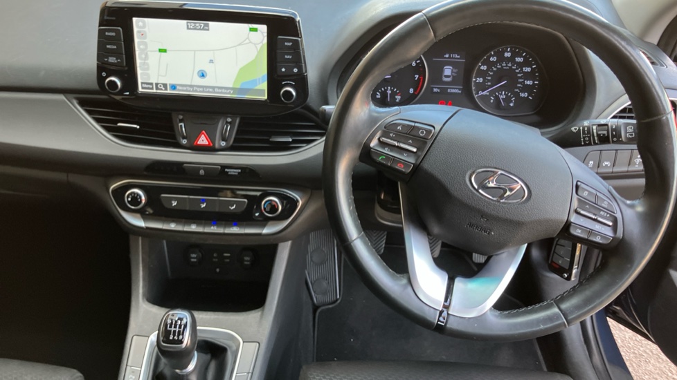Hyundai i30 1.4T GDI SE Nav 5dr Petrol Hatchback - Image 10