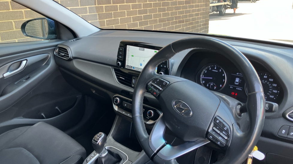 Hyundai i30 1.4T GDI SE Nav 5dr Petrol Hatchback - Image 11