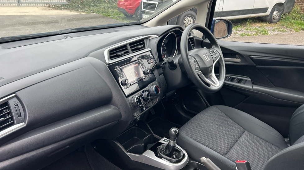 Honda Jazz 1.3 i-VTEC S 5dr Petrol Hatchback - Image 9