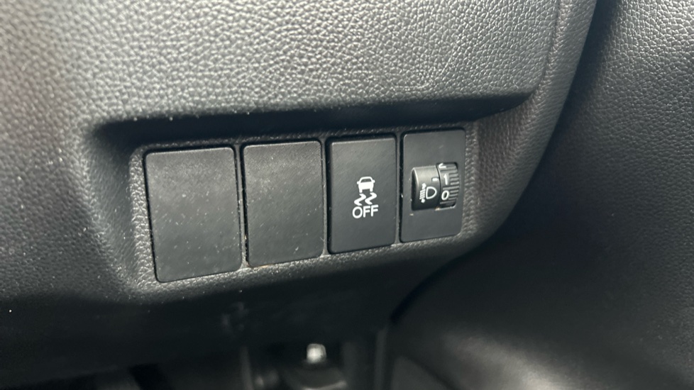 Honda Jazz 1.3 i-VTEC S 5dr Petrol Hatchback - Image 21