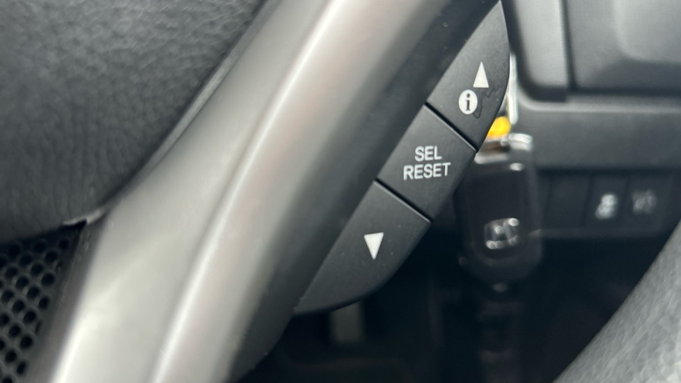 Honda Jazz 1.3 i-VTEC S 5dr Petrol Hatchback - Image 23