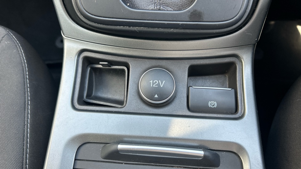Ford Kuga 1.5 EcoBoost 176 Zetec 5dr Auto Petrol Estate - Image 34