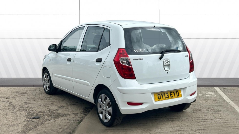 Hyundai i10 1.2 Classic 5dr Petrol Hatchback - Image 2