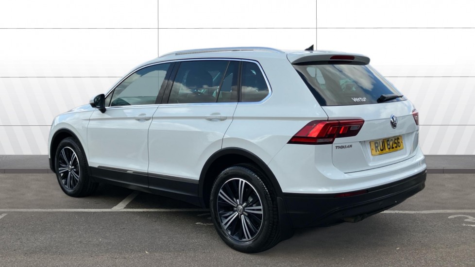 Volkswagen Tiguan 2.0 TDi 150 SE Nav 5dr Diesel Estate - Image 2