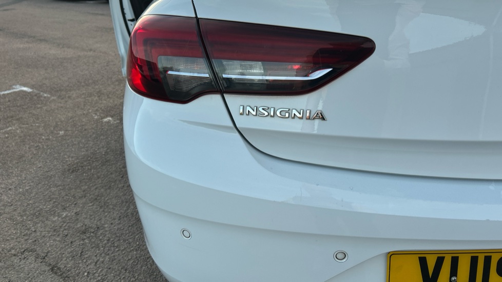 Vauxhall Insignia 1.5T SRi 5dr Petrol Hatchback - Image 47