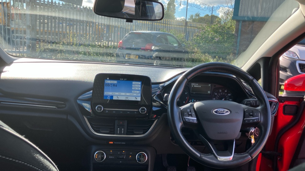 Ford Fiesta 1.0 EcoBoost Zetec 5dr Petrol Hatchback - Image 10