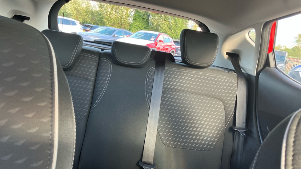 Ford Fiesta 1.0 EcoBoost Zetec 5dr Petrol Hatchback - Image 15