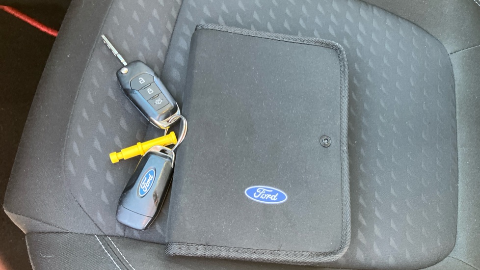 Ford Fiesta 1.0 EcoBoost Zetec 5dr Petrol Hatchback - Image 19