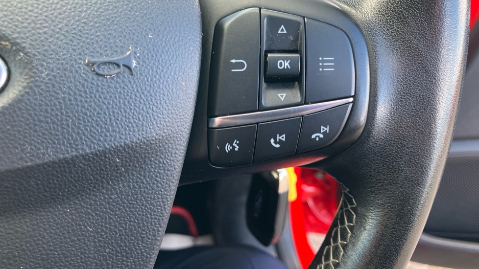 Ford Fiesta 1.0 EcoBoost Zetec 5dr Petrol Hatchback - Image 33