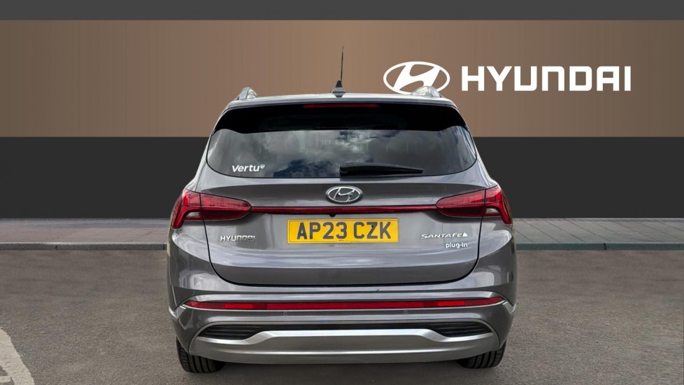 Hyundai SANTA FE 1.6 TGDi Plug-in Hybrid Ultimate 5dr 4WD Auto Estate - Image 6