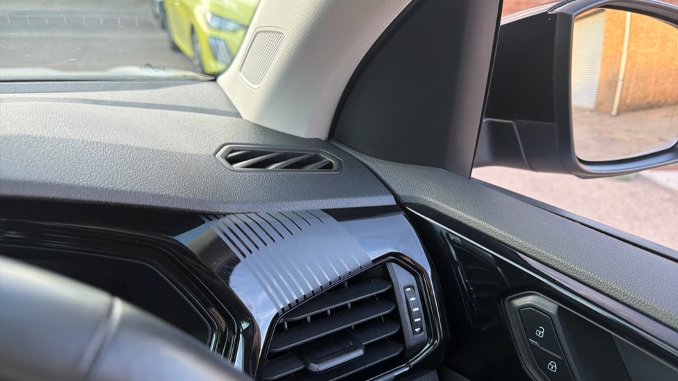 Volkswagen T-Cross 1.0 TSI Black Edition 5dr Petrol Estate - Image 32