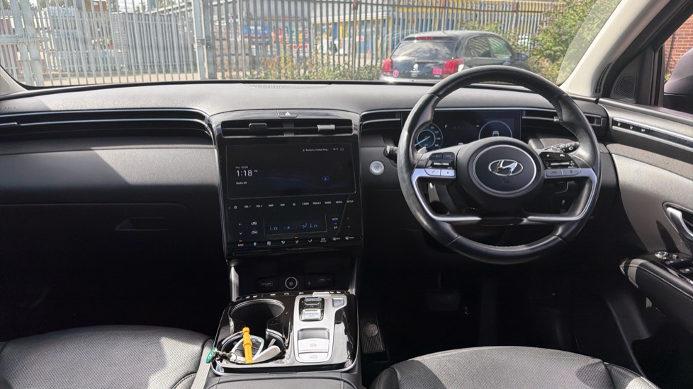 Hyundai TUCSON 1.6 TGDi Hybrid 230 Ultimate 5dr 2WD Auto Hybrid Estate - Image 10