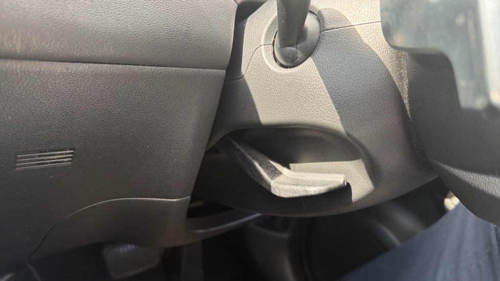 Hyundai TUCSON 1.6 TGDi Hybrid 230 Ultimate 5dr 2WD Auto Hybrid Estate - Image 26