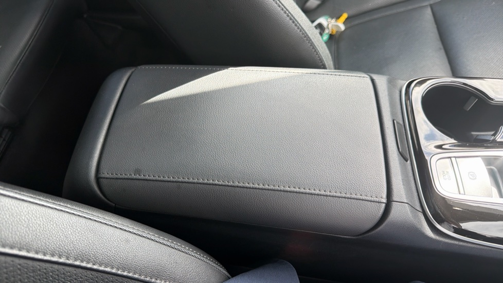 Hyundai TUCSON 1.6 TGDi Hybrid 230 Ultimate 5dr 2WD Auto Hybrid Estate - Image 36