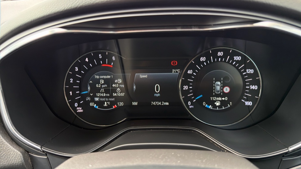 Ford Mondeo 2.0 EcoBlue Titanium Edition 5dr Diesel Hatchback - Image 18