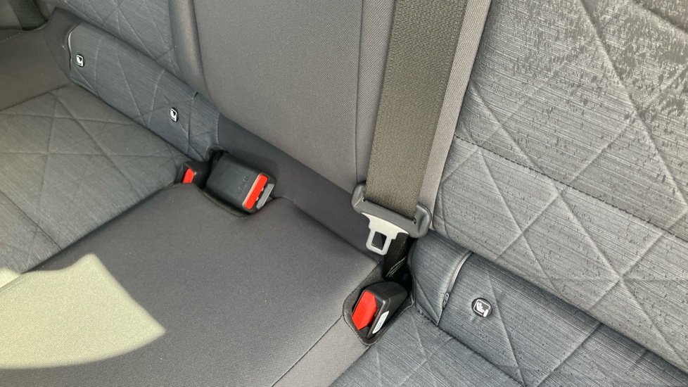 Hyundai BAYON 1.0 TGDi 48V MHEV Ultimate 5dr DCT Petrol Hatchback - Image 17