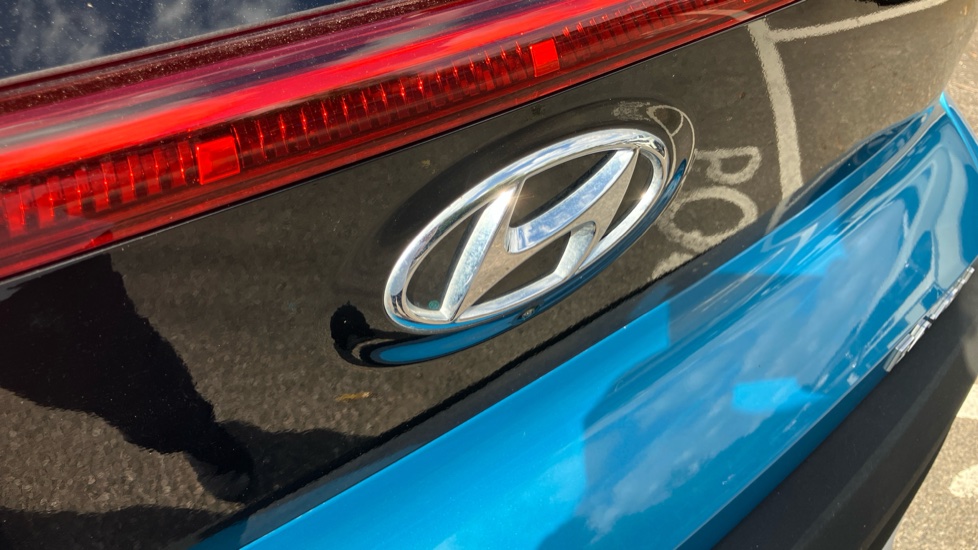 Hyundai BAYON 1.0 TGDi 48V MHEV Ultimate 5dr DCT Petrol Hatchback - Image 22