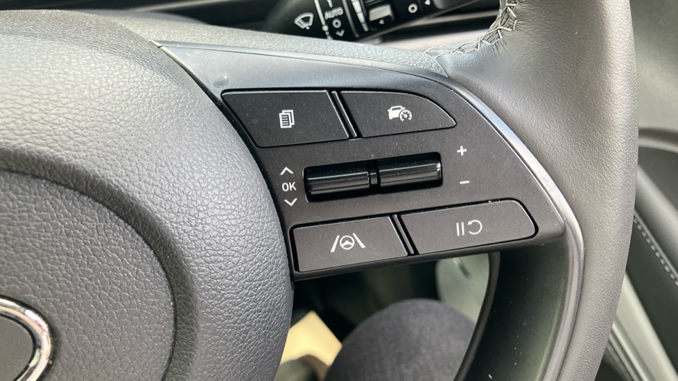 Hyundai BAYON 1.0 TGDi 48V MHEV Ultimate 5dr DCT Petrol Hatchback - Image 35