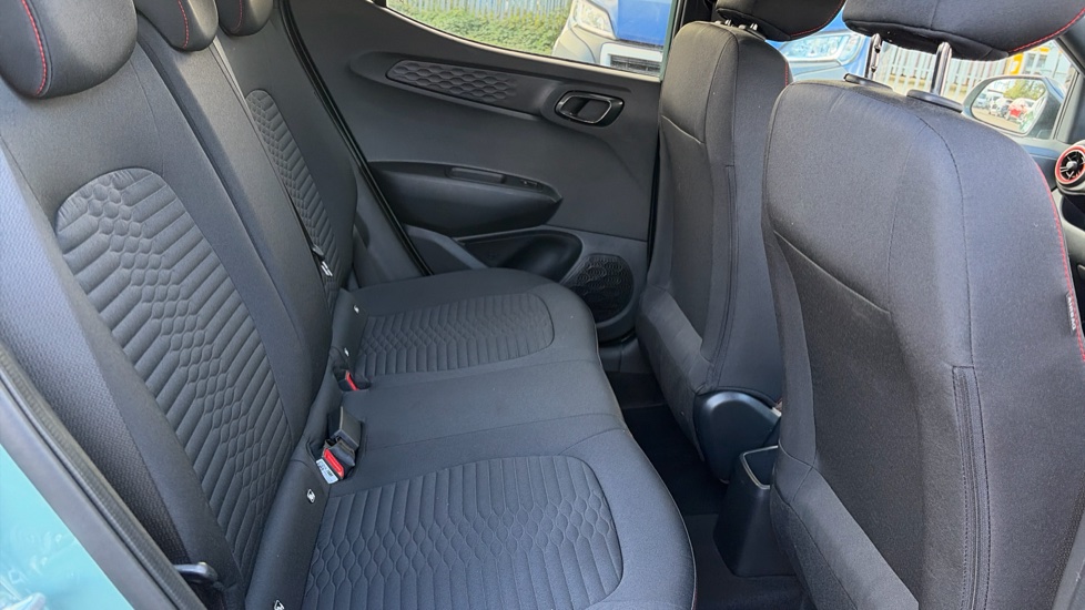 Hyundai i10 1.0T [90] N Line 5dr [Nav] Petrol Hatchback - Image 16